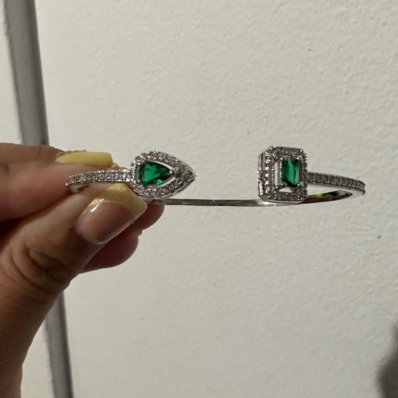 NWOT Brand New Cuff Bracelet 🤭💕 - Picture 5 of 7